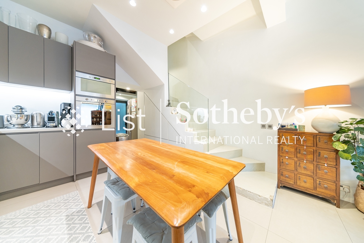 Shek O Village Road Detached House 石澳村路洋房 | Dining Area