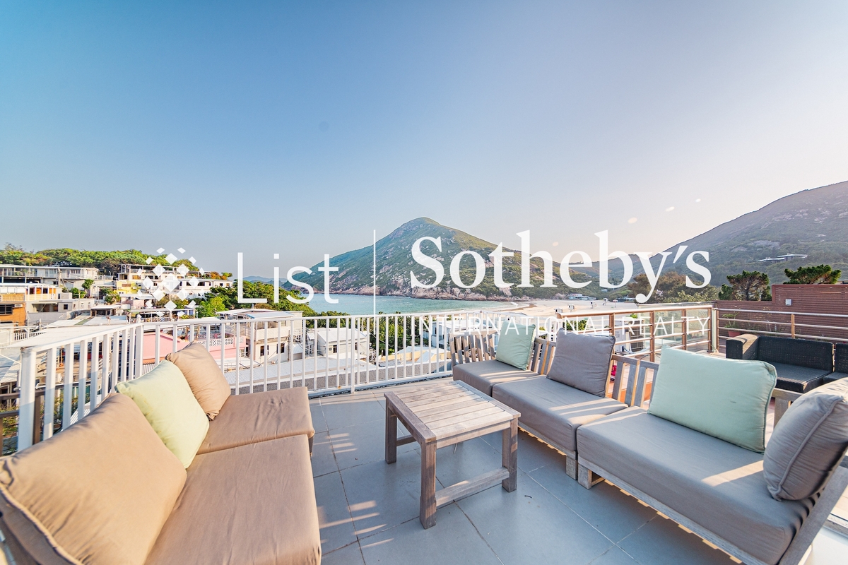 Shek O Village Road Detached House 石澳村路洋房 | Private Roof Terrace