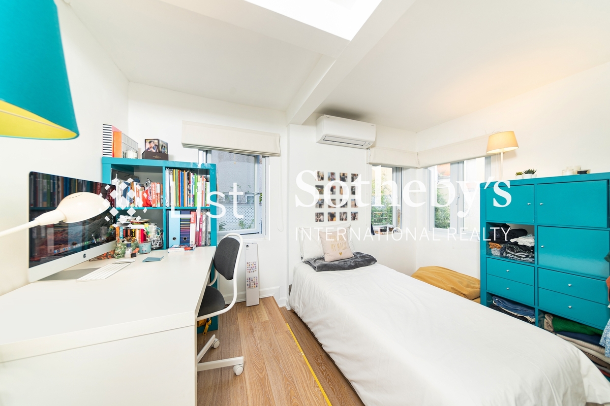 Shek O Village Road Detached House 石澳村路洋房 | Fourth Bedroom