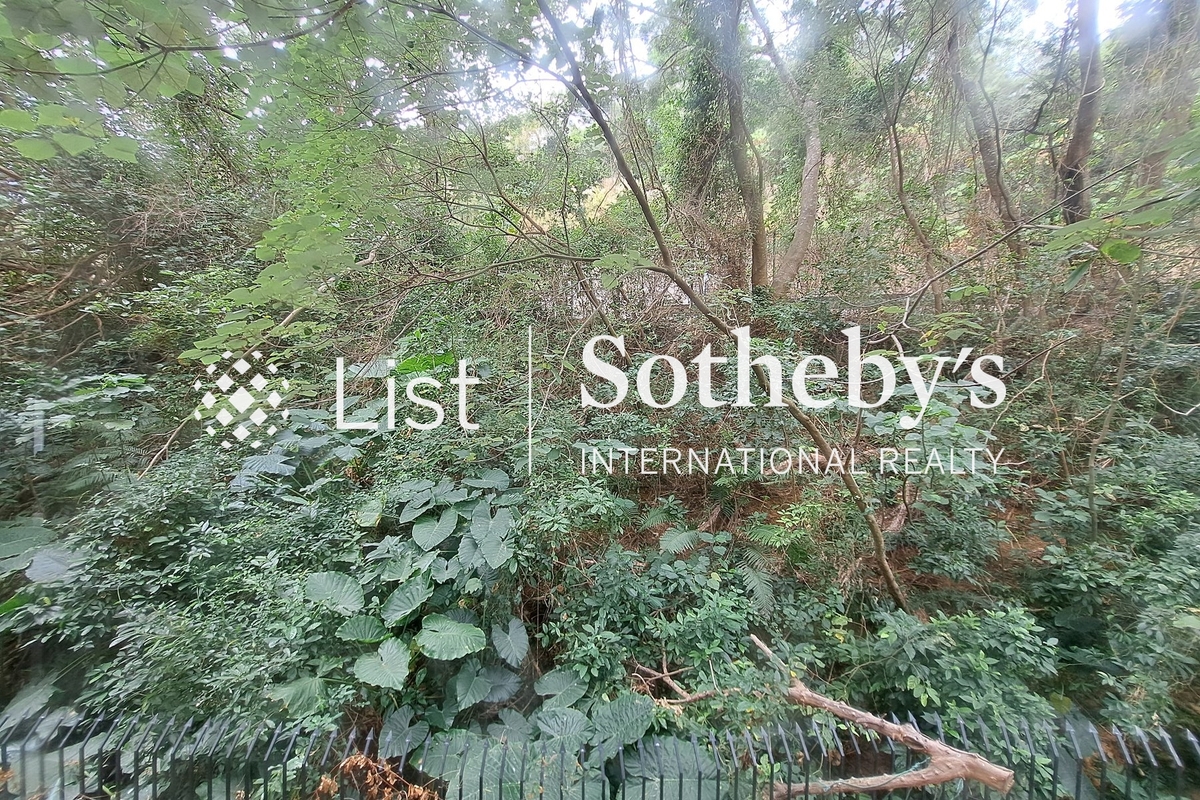 Sai Kung Serviced Apartment Sai Kung Serviced Apartment | View from Living and Dining Room