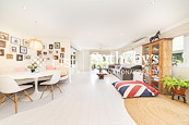 Seacrest Villas 海峰濤園 | Living and Dining Room