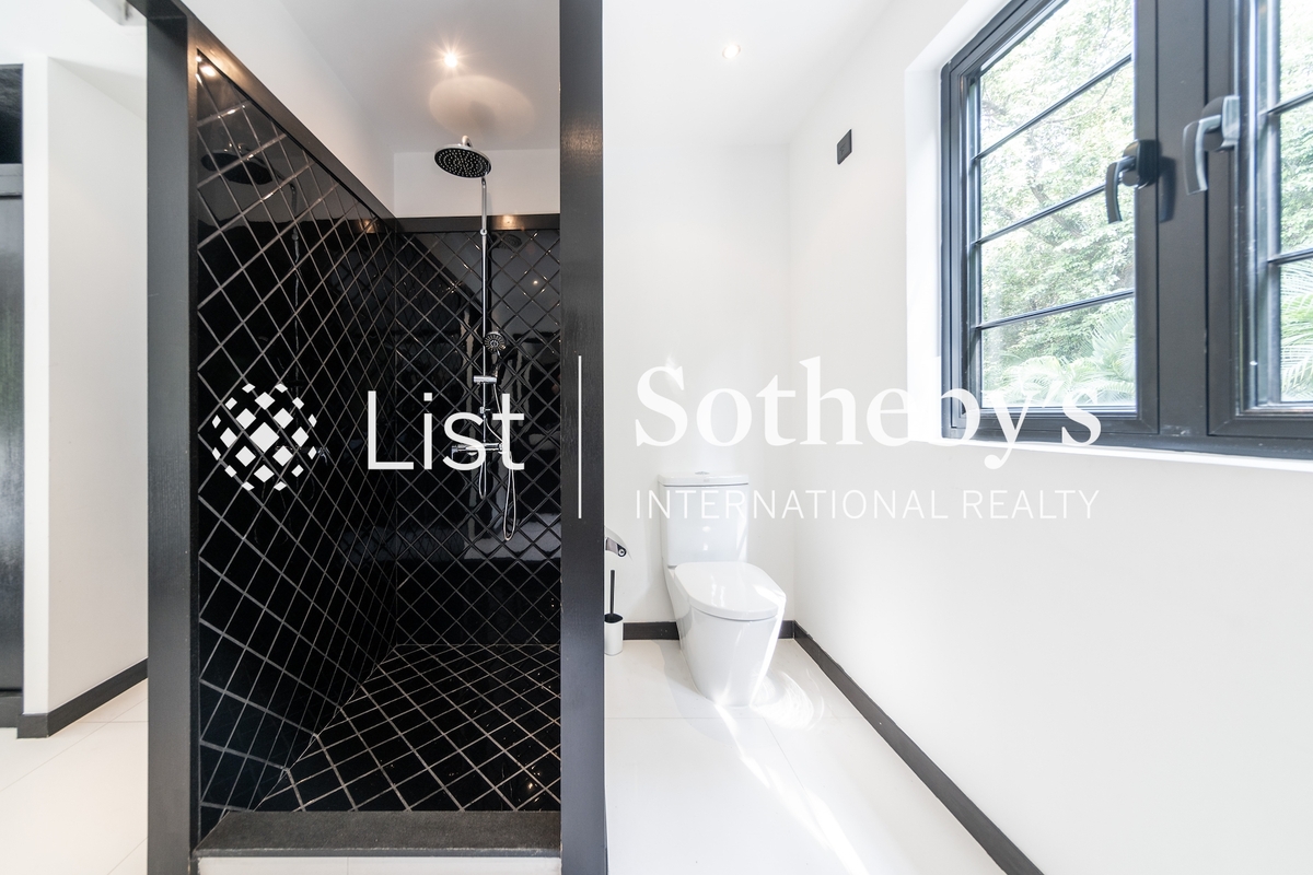 Ng Fai Tin Detached House 五块田独立洋房 | Third Bathroom