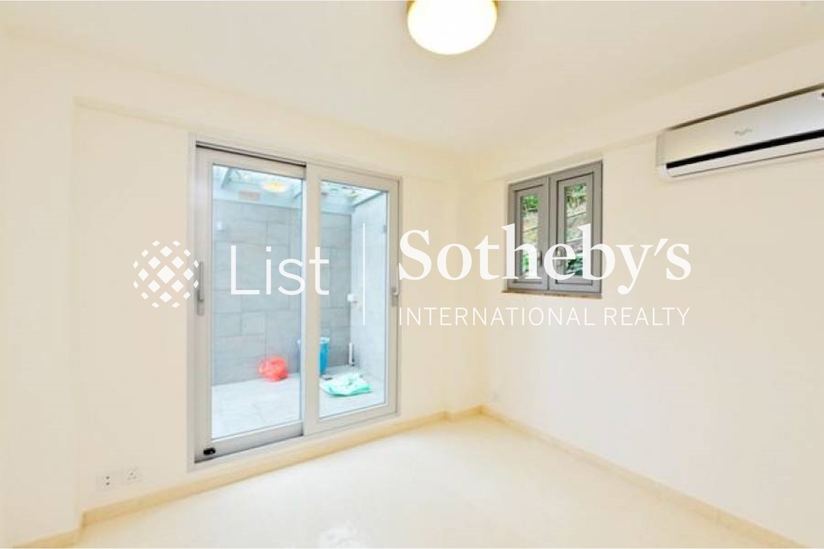 Lok Ness Garden Lok Ness Garden | Second Bedroom