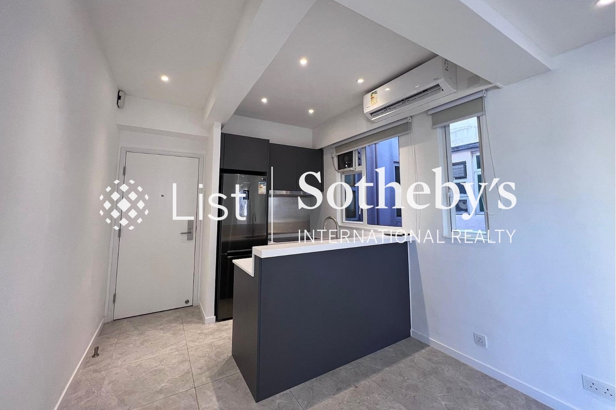 Malahon Apartments 美漢大廈 | Open Kitchen