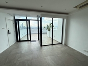Kingston Building 京士頓大廈 | Living and Dining Room