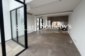 Kingston Building 京士頓大廈 | Living and Dining Room