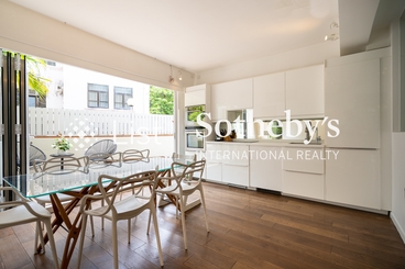 Realfound Mansion 倫輝樓 | 