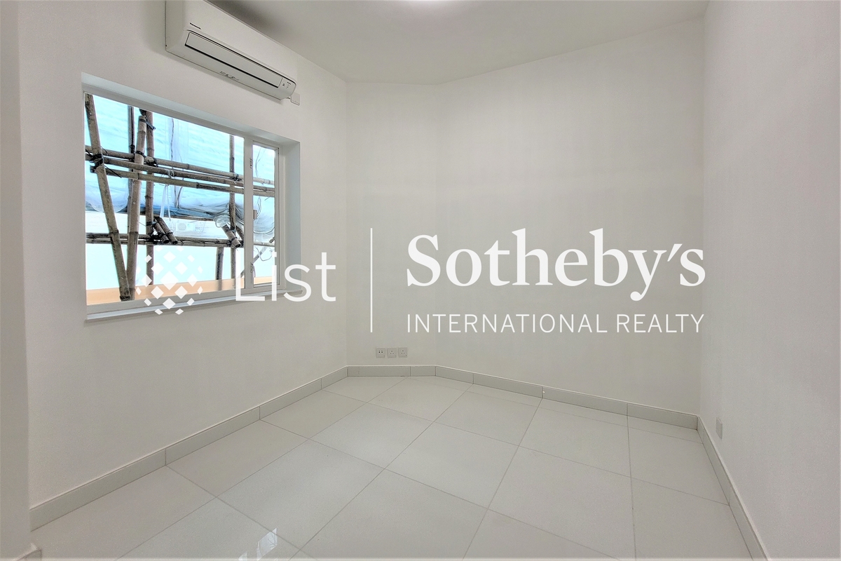 Blue Pool Mansion 藍塘大廈 | Master Bedroom