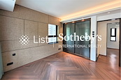 Poksmith Villa 普輝苑 | Built-in Wardrobe in Master Bedroom 