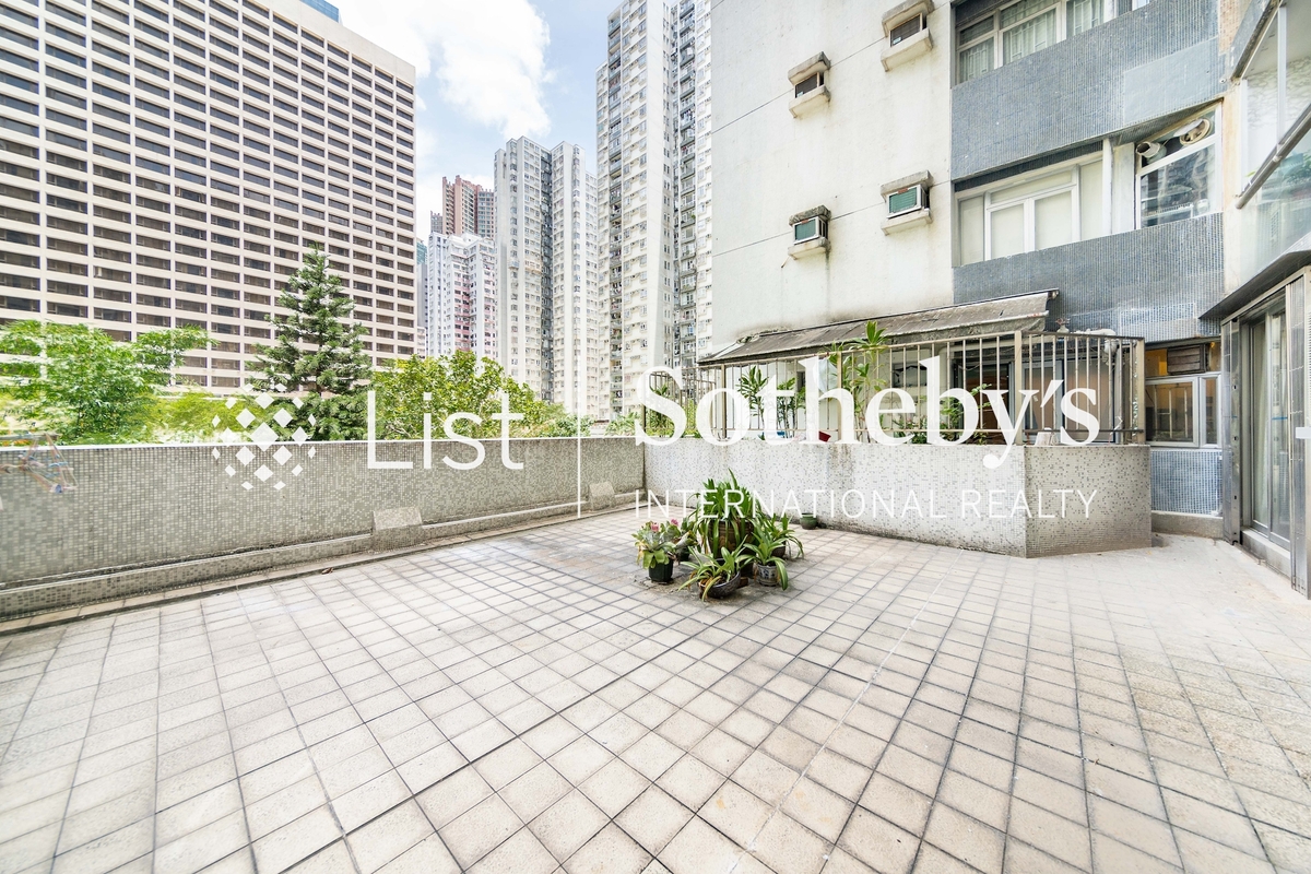 City Garden 城市花園 | Private Terrace off Living and Dining Room