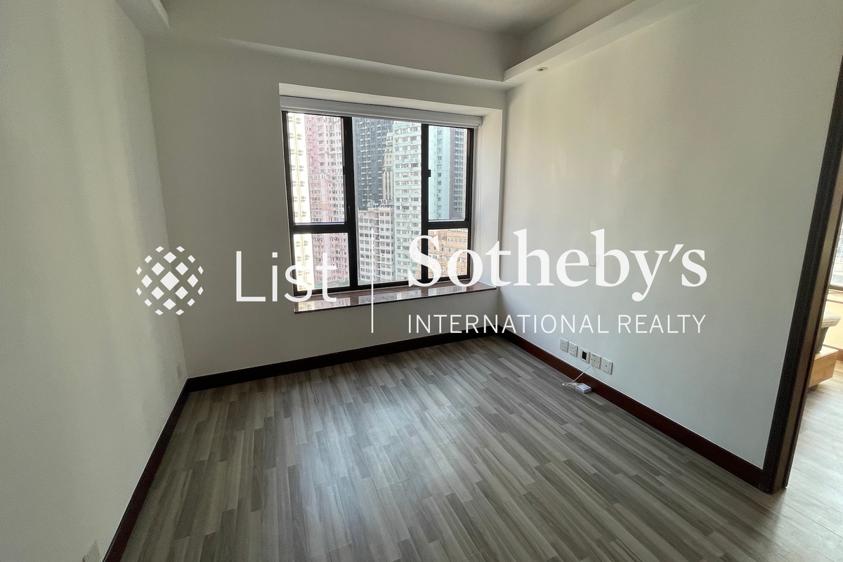 Rich View Terrace 豪景臺 | Living and Dining Room