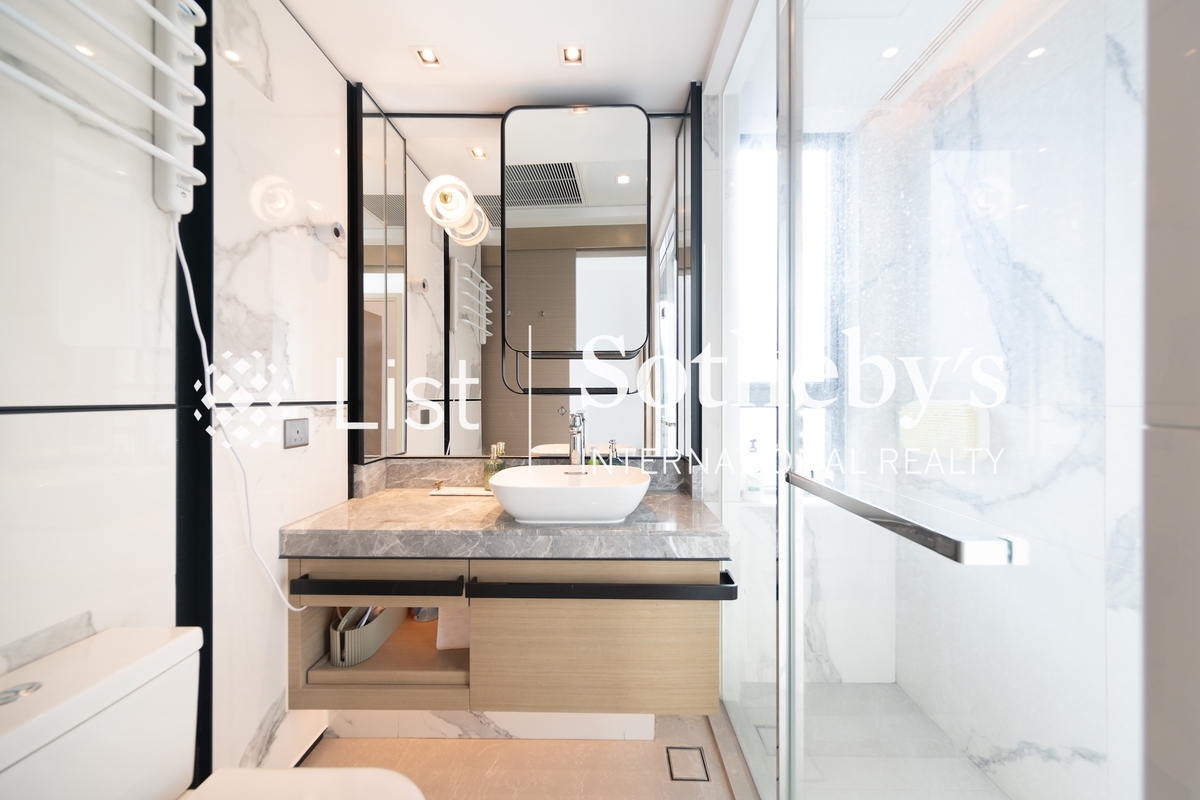 St. Martin 雲滙 | Guest Bathroom