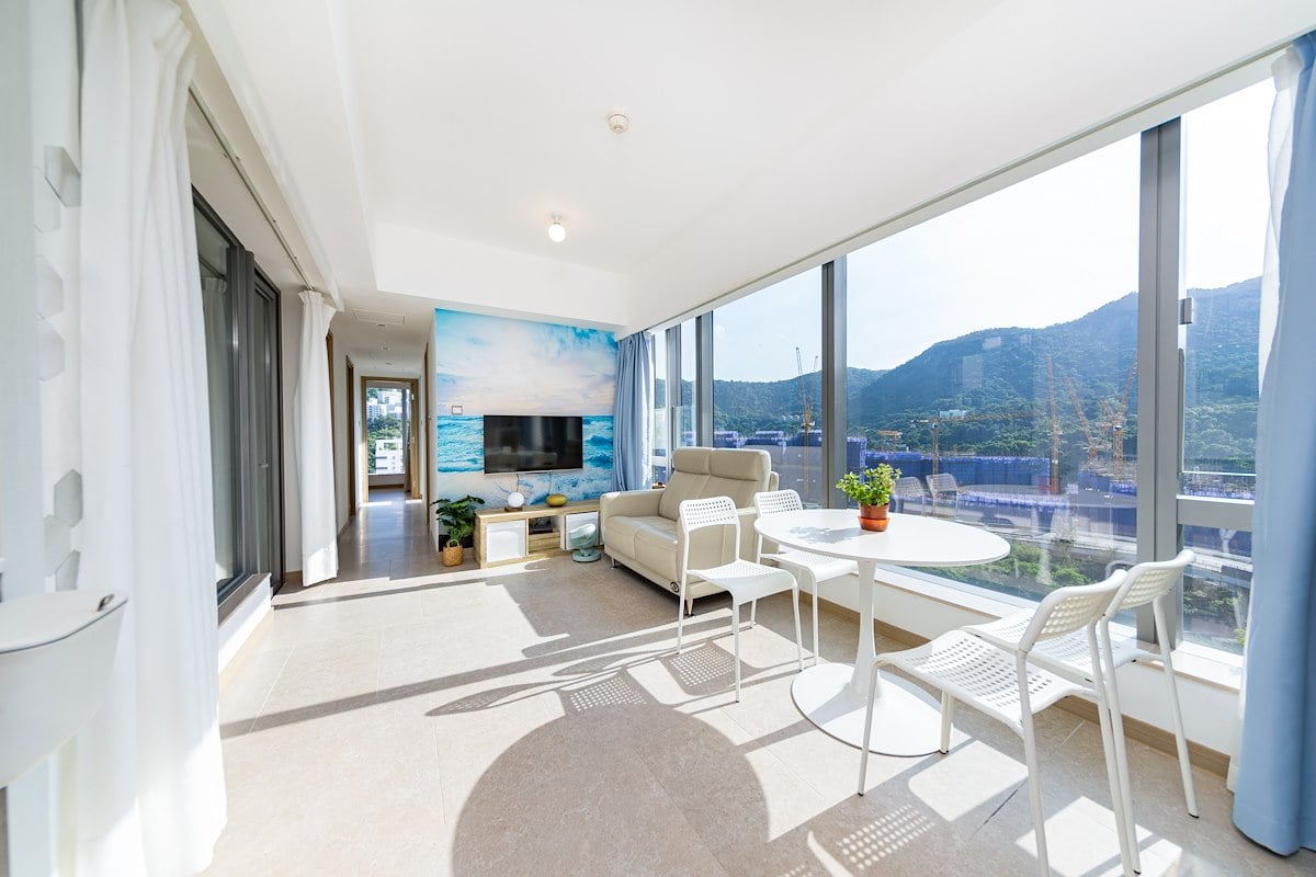 St. Martin 云汇 | Living and Dining Room