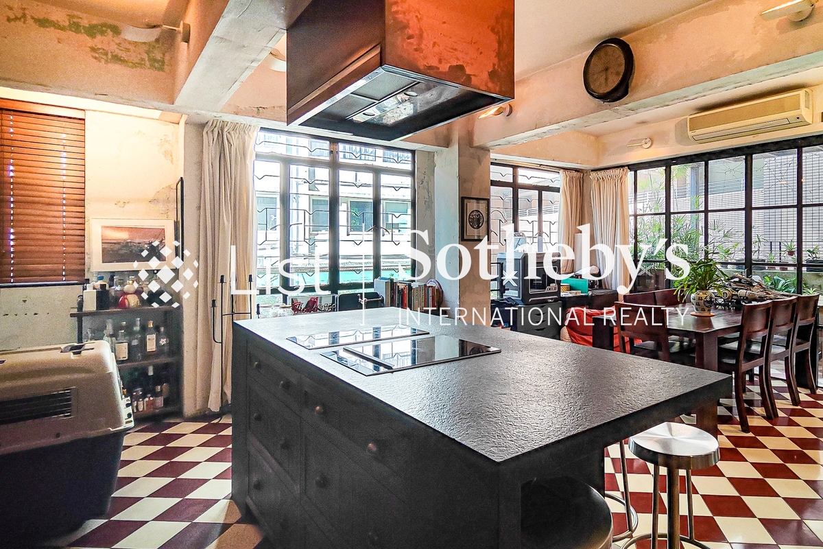 40-42 Circular Pathway  弓絃巷40-42號 | Dining Room