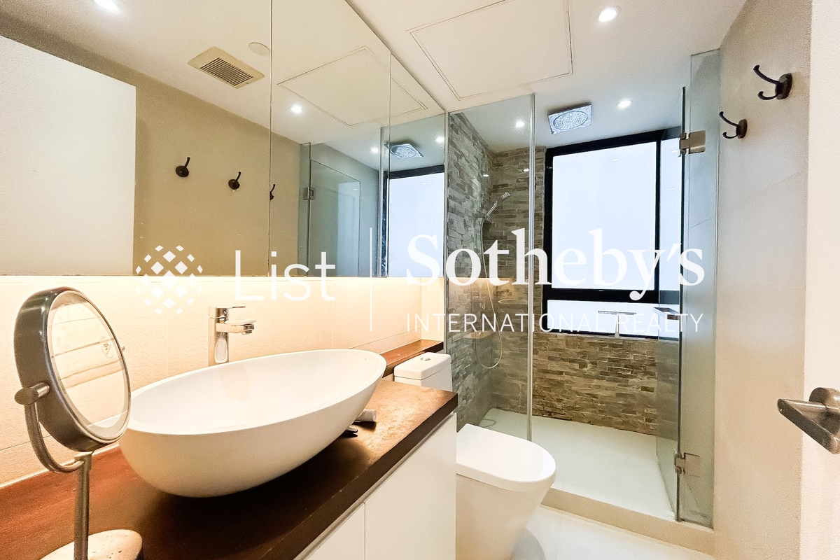 Augury 130 Augury 130 | Guest Bathroom