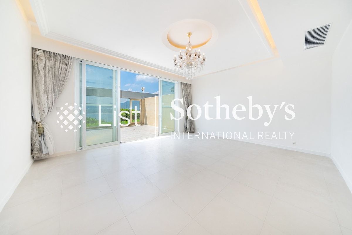 Tycoon Place 聚豪天下 | Living and Dining Room