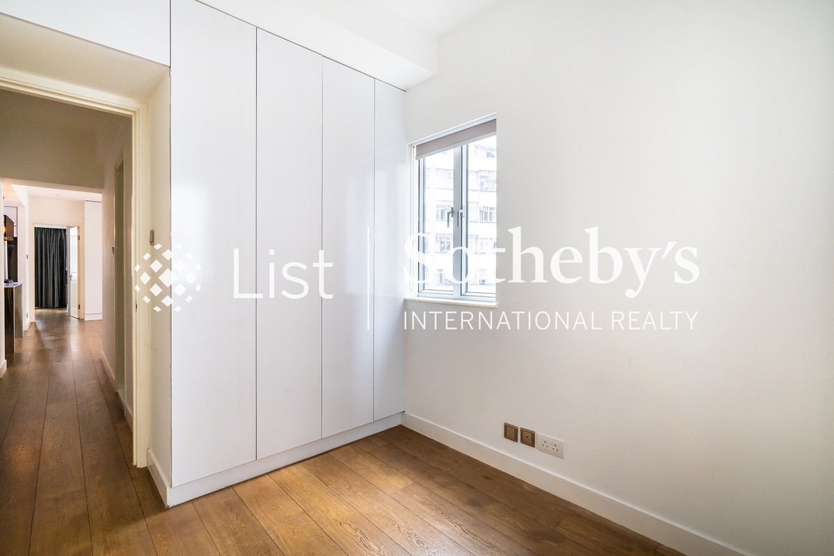 Cheong Hong Mansion 長康大廈 | Built-in Wardrobe in Second Bedroom 