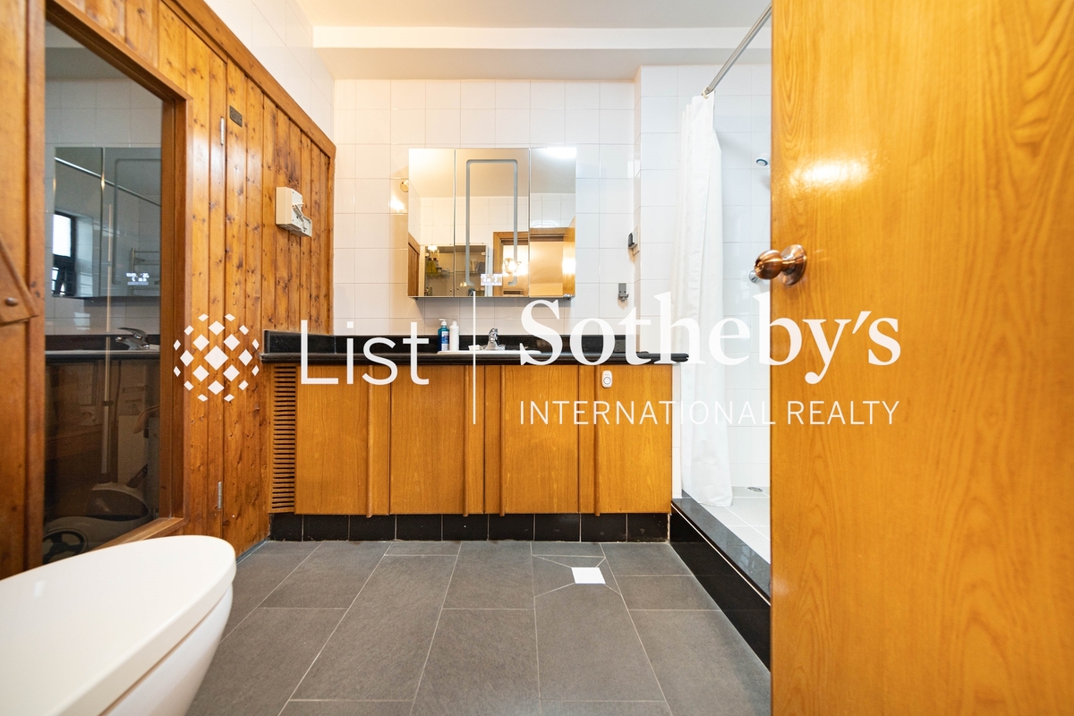 Hereford Road 禧福道 | Master Bathroom