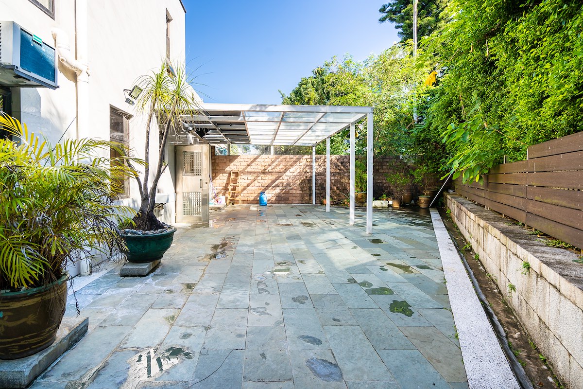 Hawaii Garden 夏威夷花園 | Private Terrace off Kitchen