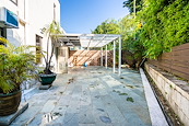 Hawaii Garden 夏威夷花園 | Private Terrace off Kitchen