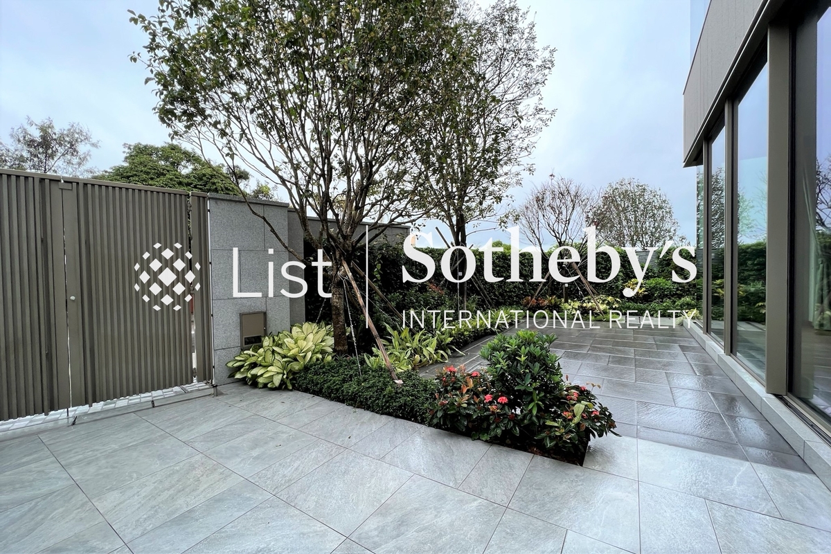 30 Hang Hau Wing Lung Road 坑口永隆路30號 | Front Yard