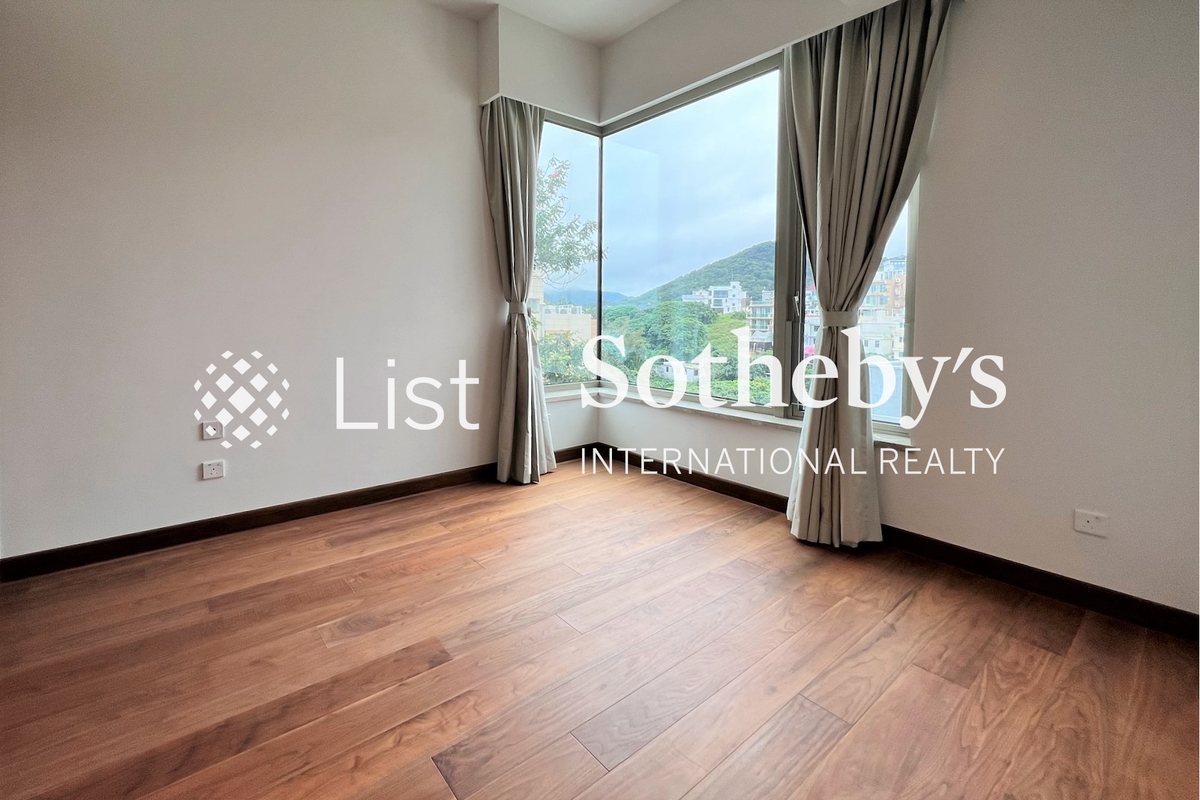 30 Hang Hau Wing Lung Road 坑口永隆路30號 | Third En-suite Bedroom
