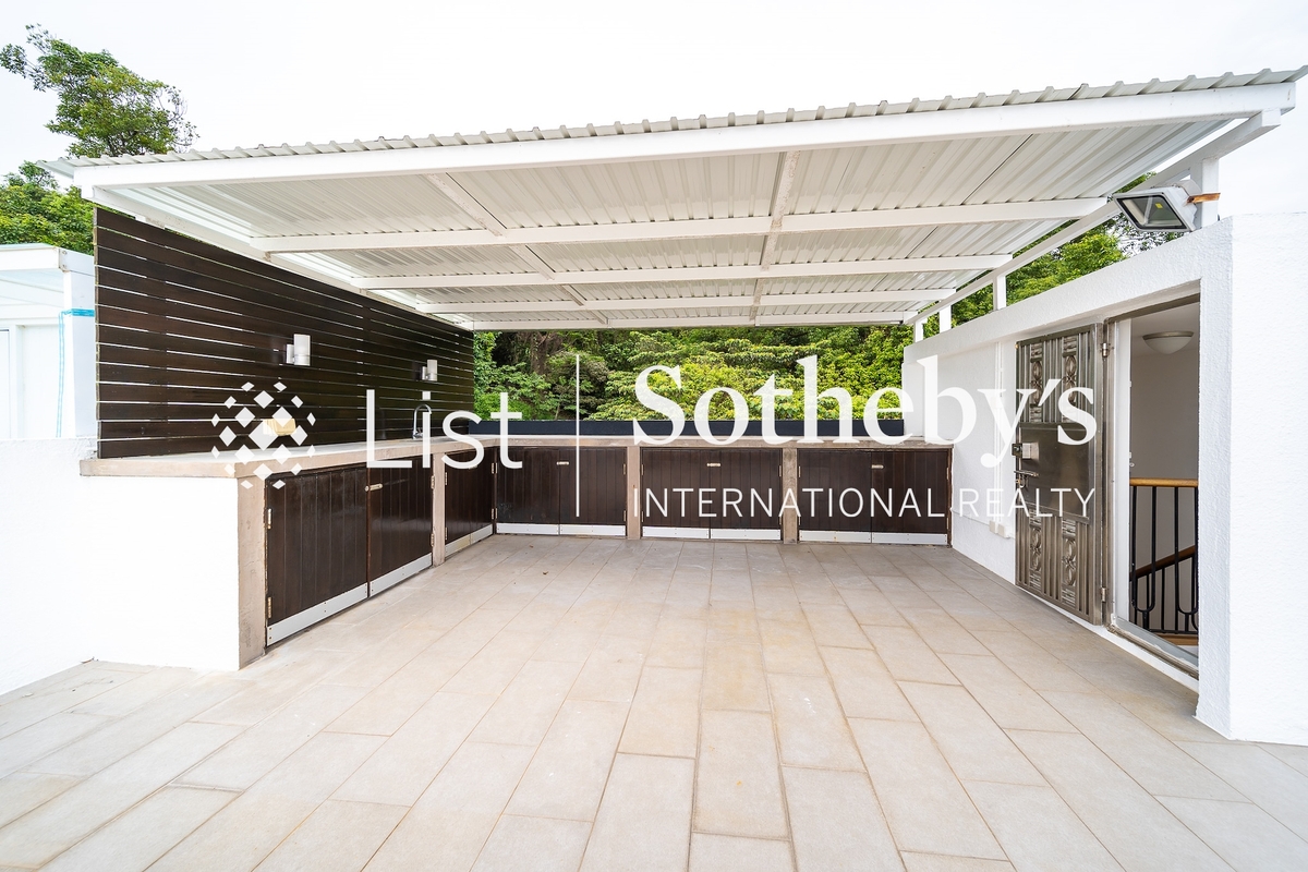 Wong Chuk Shan New Village 黃竹山新村 | Private Roof Terrace
