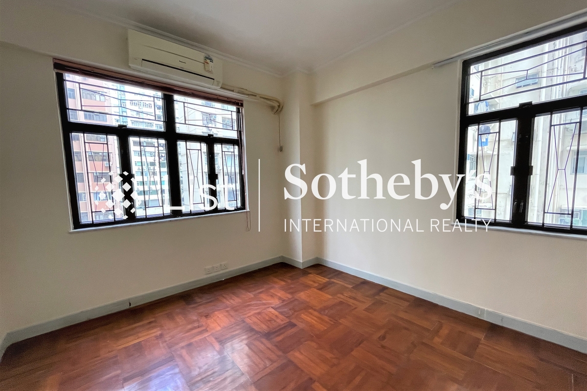 Star Court 文星樓 | Second Bedroom