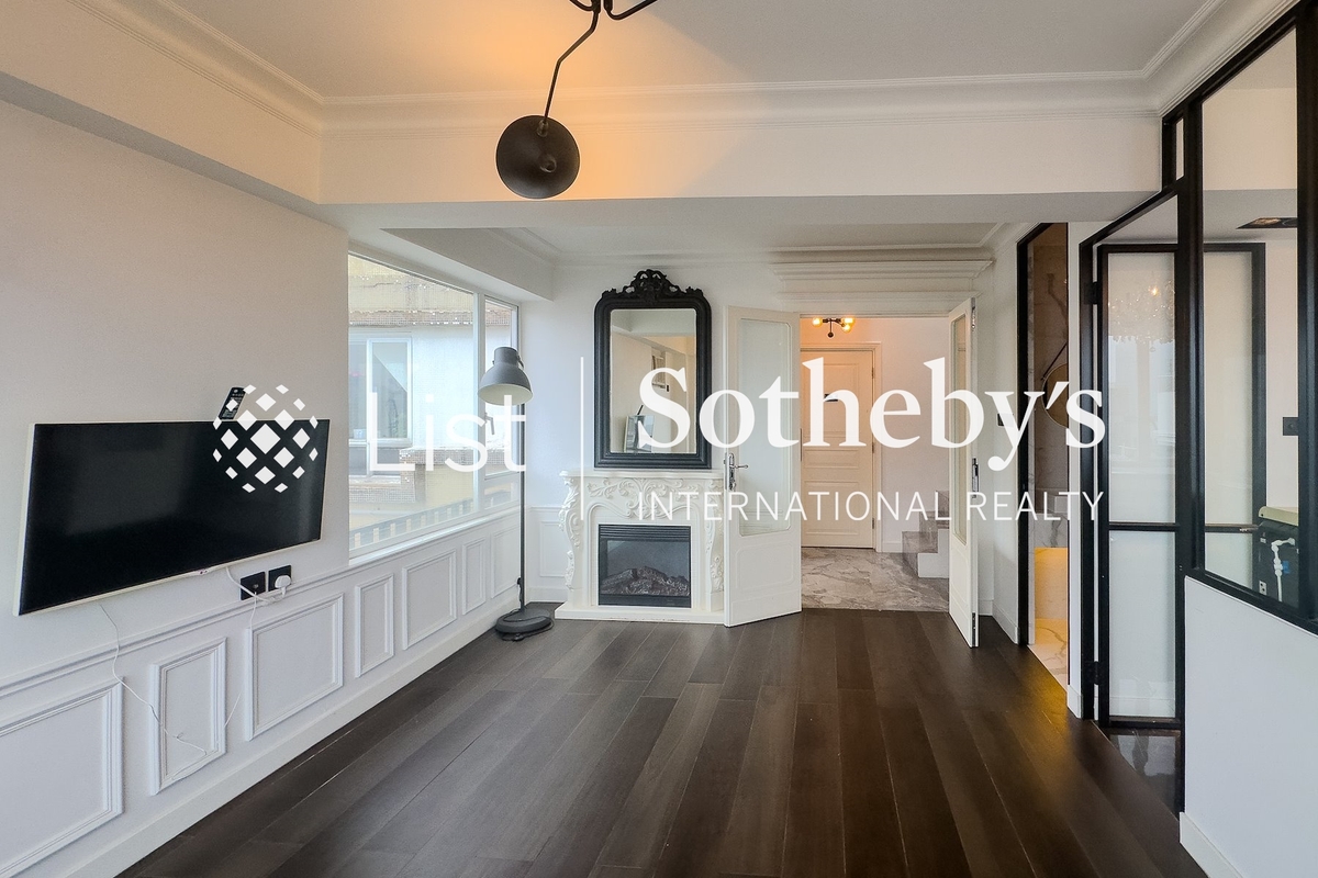 Ying Fai Court 英輝閣 | Living and Dining Room