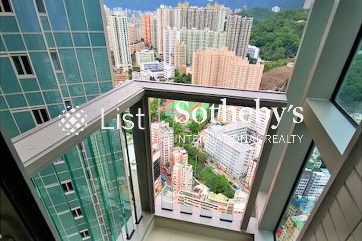 Grand Central Phase 1 凱匯 1期 | Balcony off Master Bedroom