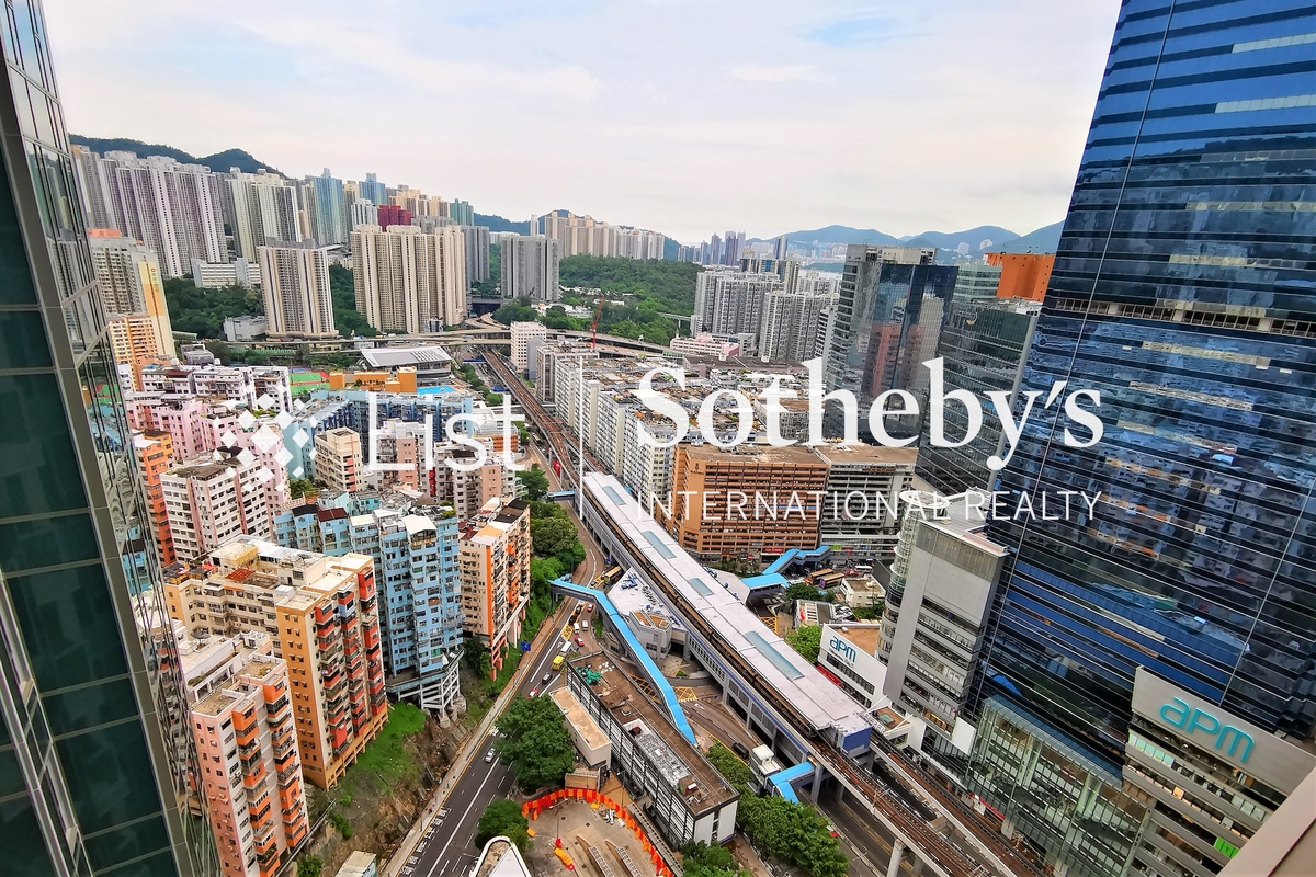 Grand Central Phase 1 凱匯 1期 | View from Living and Dining Room