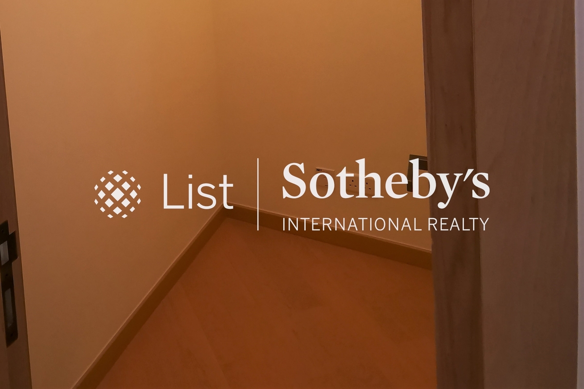 Grand Central Phase 1 凱匯 1期 | Store Room