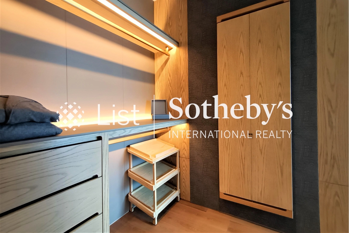 K11 ARTUS K11 ARTUS | Dressing Area in Master Bedroom 