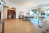 Hong Kong Gold Coast 香港黃金海岸 | Living and Dining Room