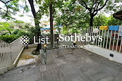 Sunderland Estate 新德園 | Private Garden off Dining Room