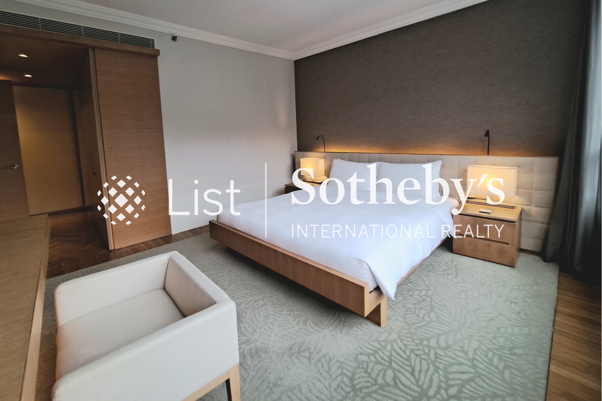 Pacific Place Apartment 太古廣場服務式公寓 | Master Bedroom