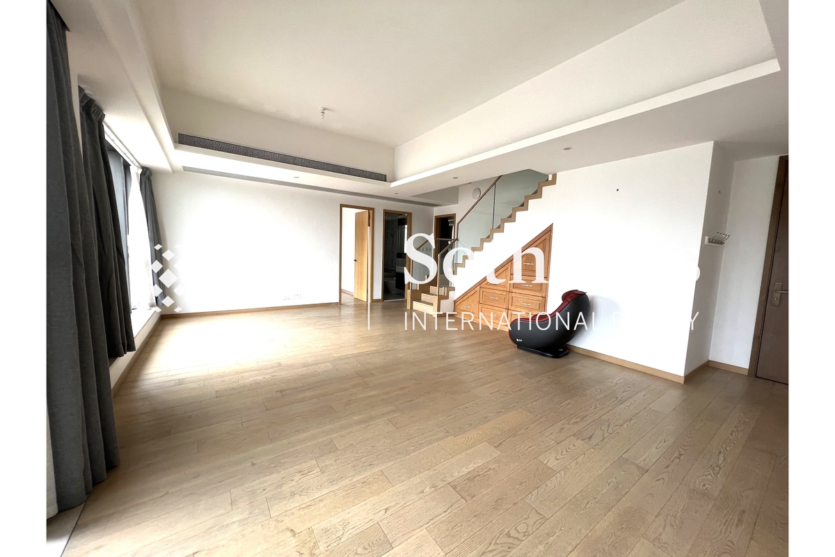 The Visionary 昇薈 | Living and Dining Room