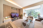Yar Chee Villas 雅緻洋房 | Living and Dining Room