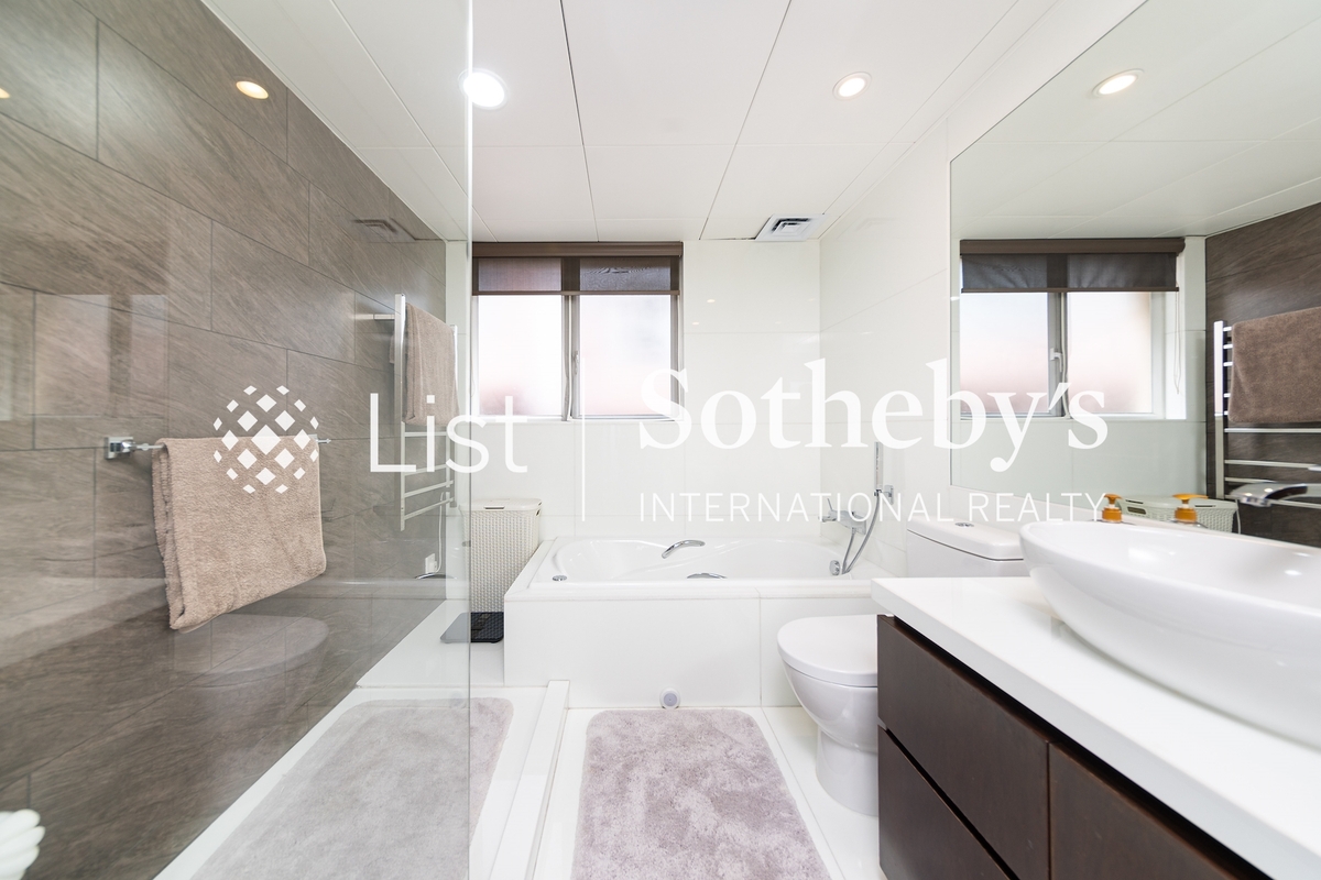 The Beverly Hills 比華利山別墅 | Master Bathroom