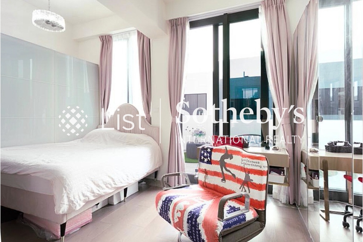 The Carmel The Carmel | Bedroom 