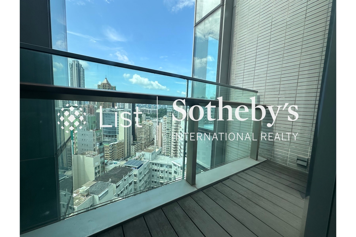 No. 3 Julia Avenue 棗梨雅道3號 | Balcony off Foyer