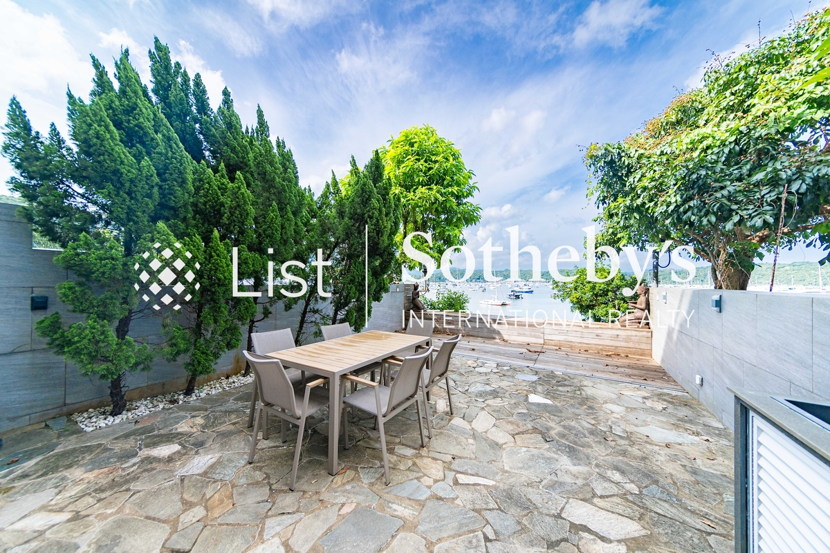 Marina Cove 匡湖居 | Private Garden off Living Room