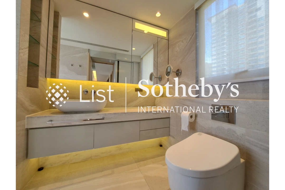Discovery Bay Phase 15 Positano 愉景灣 15期 悅堤 | Master Bathroom