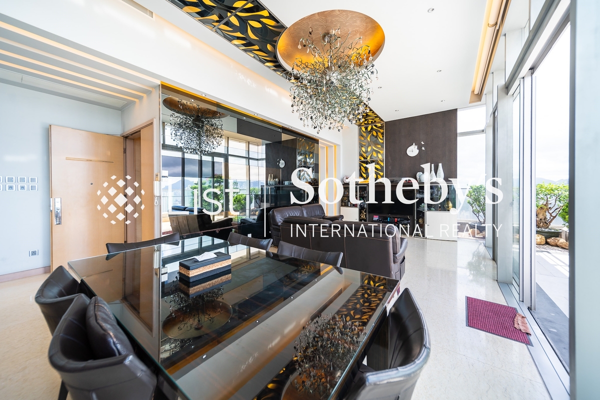 Beacon Lodge 豐盛居 | Living and Dining Room