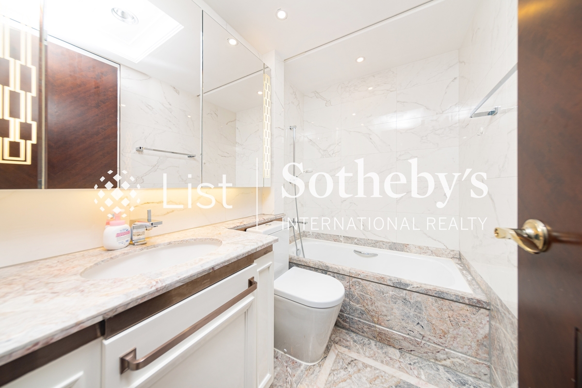 Mayfair by the Sea II 逸瓏灣 II | Fourth En-suite Bathroom