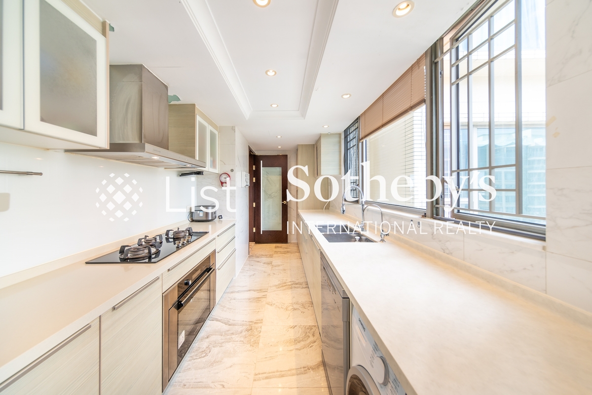 Mayfair by the Sea II 逸瓏灣 II | Kitchen 2