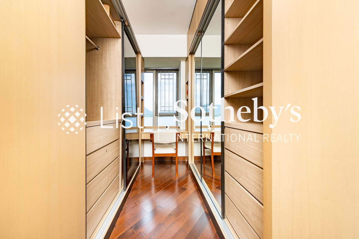 Mayfair by the Sea II 逸瓏灣 II | Study Room in Master Bedroom