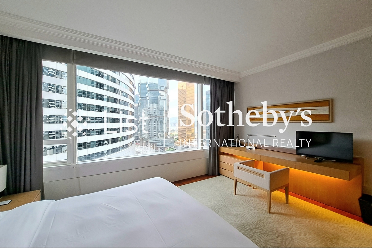 Pacific Place Apartment 太古廣場服務式公寓 | Master Bedroom