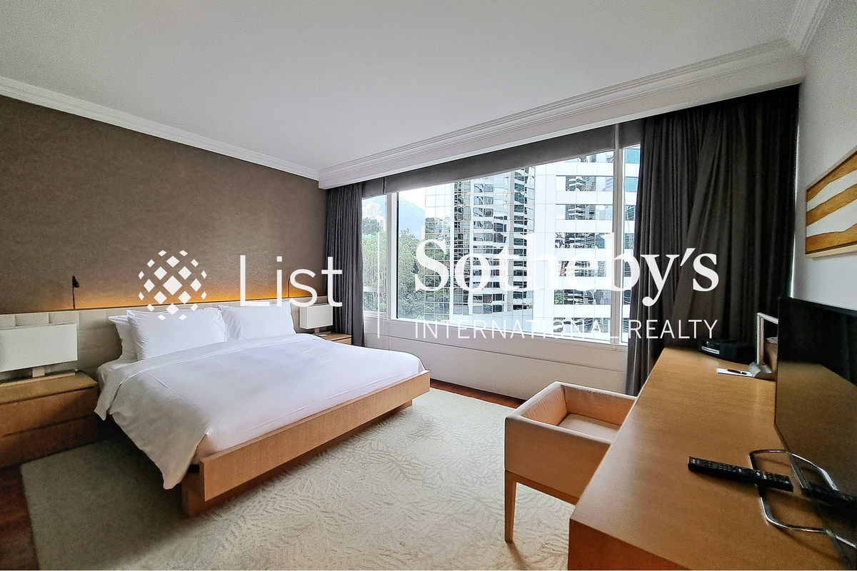 Pacific Place Apartment 太古廣場服務式公寓 | Master Bedroom