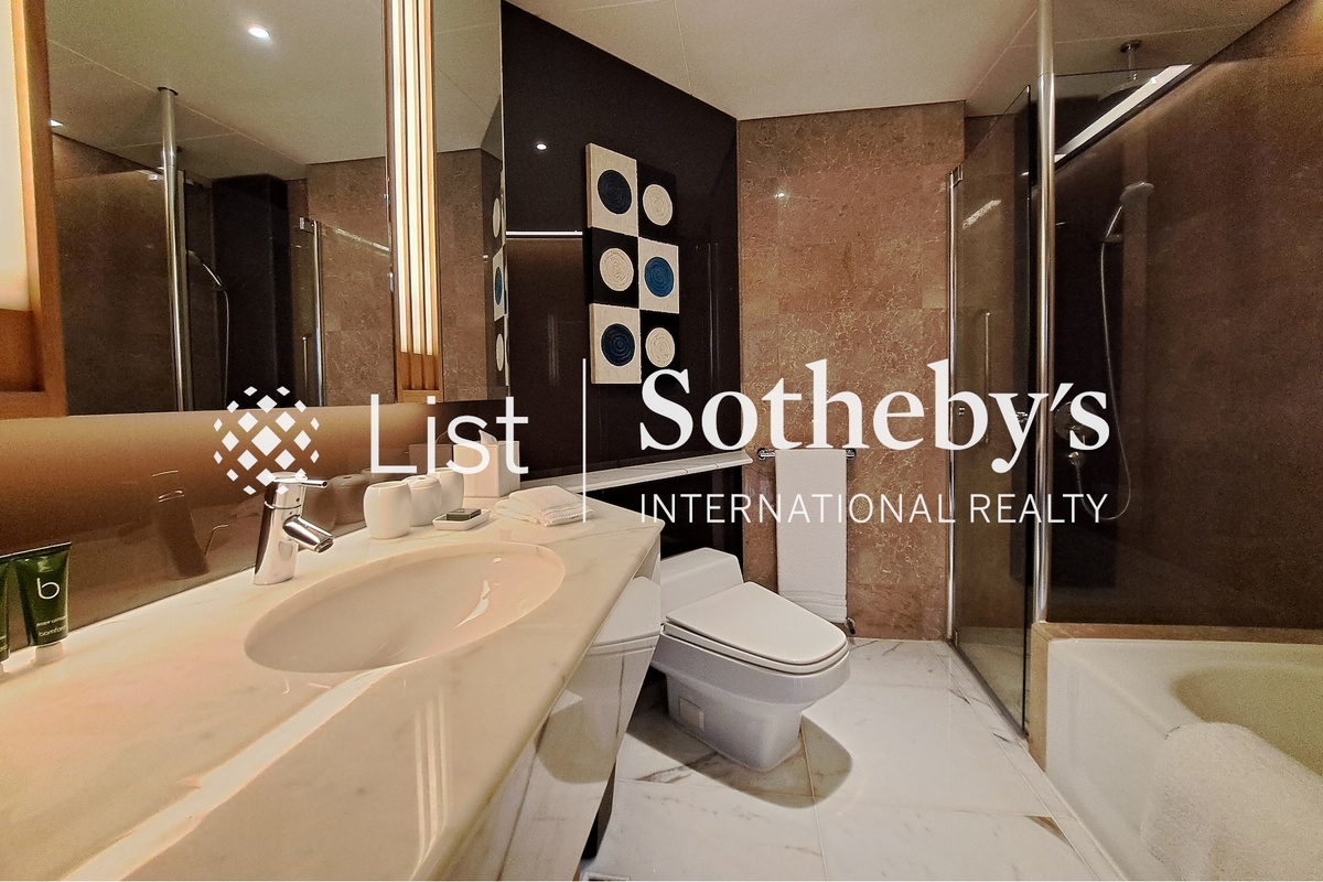 Pacific Place Apartment 太古廣場服務式公寓 | Master Bathroom
